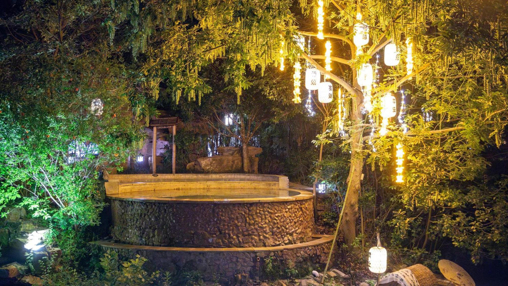 Holiday Inn Resort Chaohu Hot Spring By Ihg Hefei Bagian luar foto